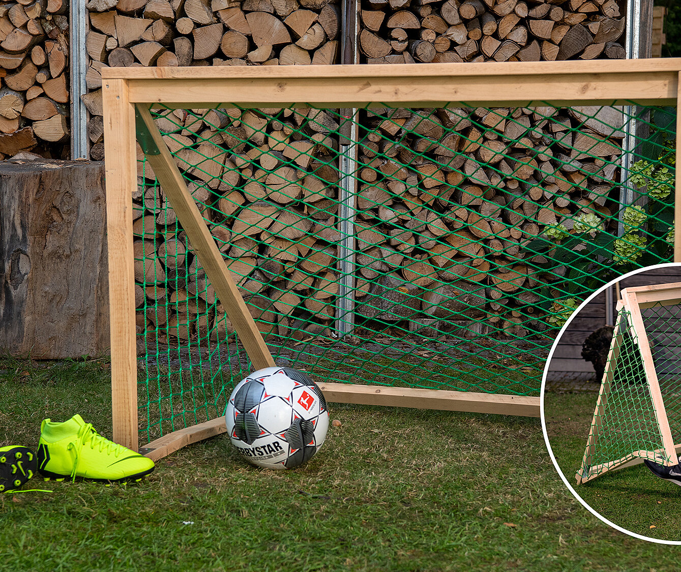 Klappbares Fußballtor für den Garten