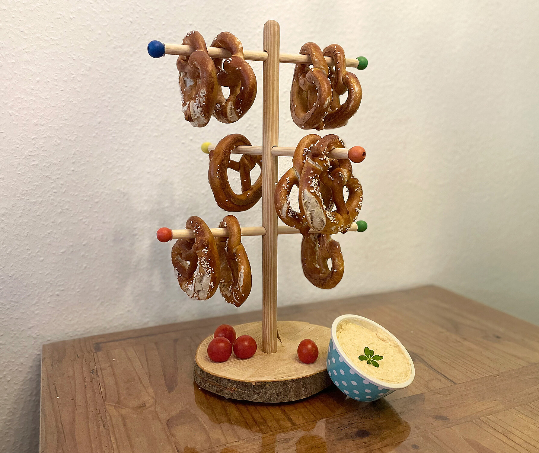 Brezelständer aus Holz bauen