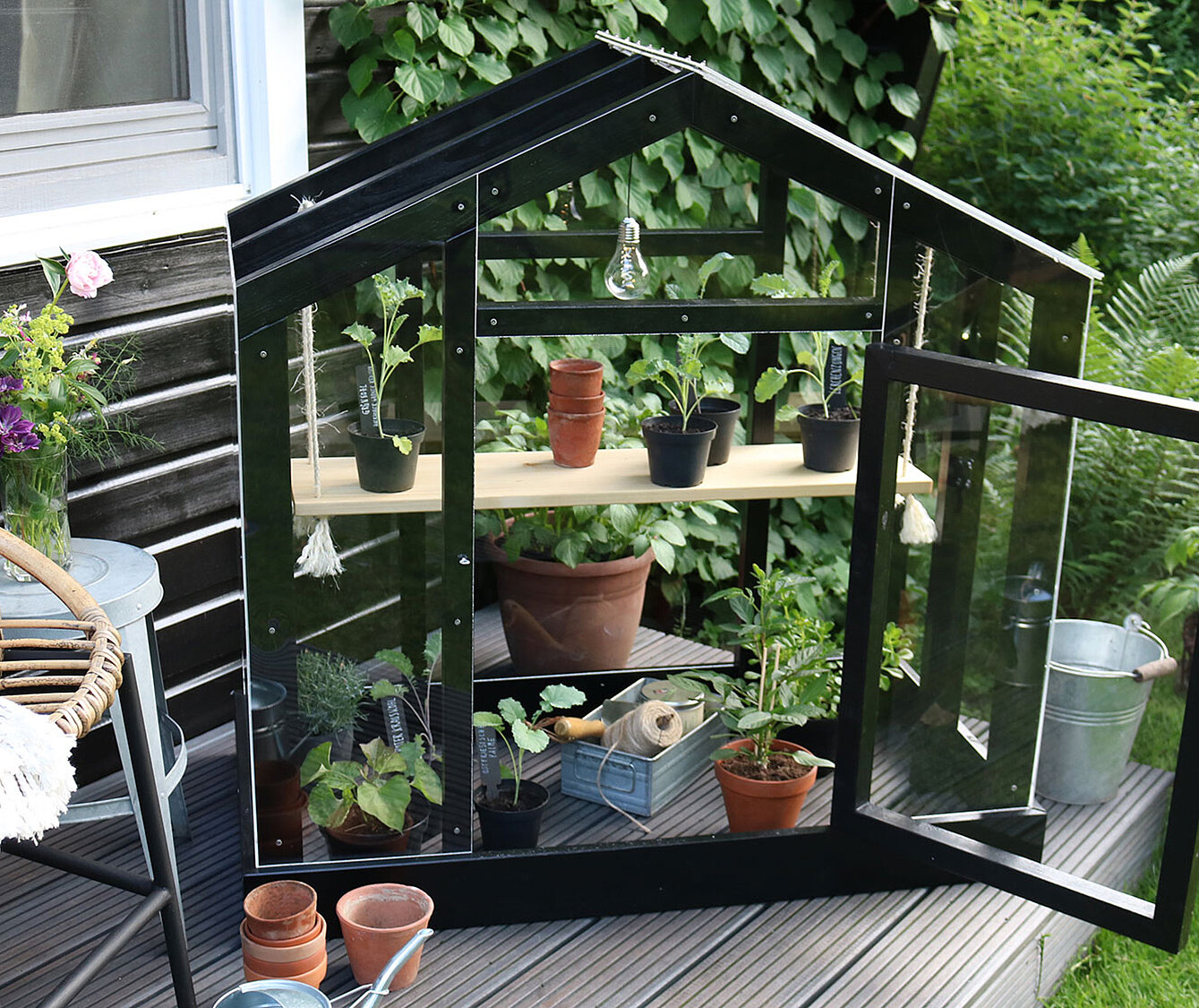 Mini-Gewächshaus selbst gebaut