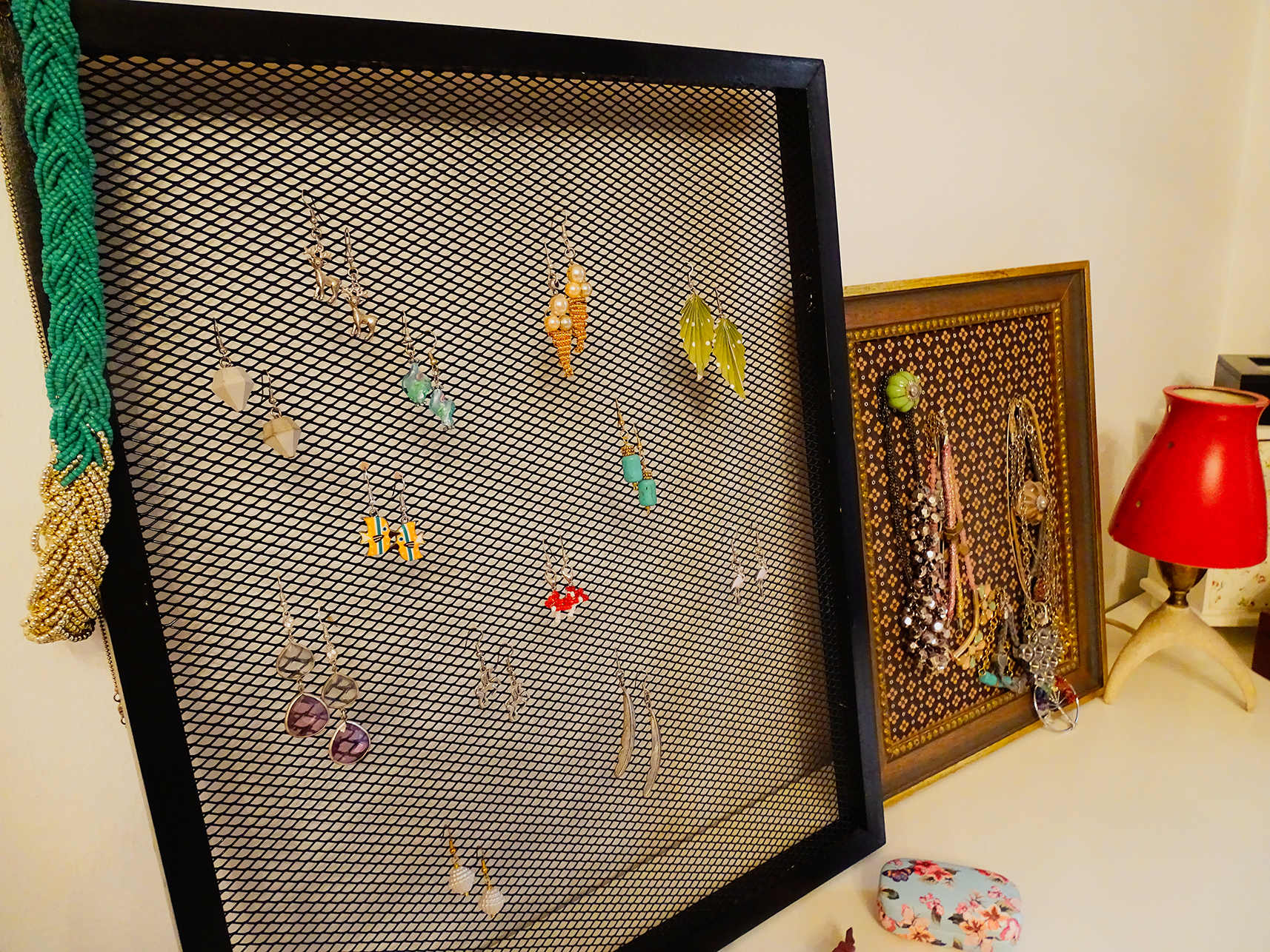 Schnelle Schmuck-Garderobe